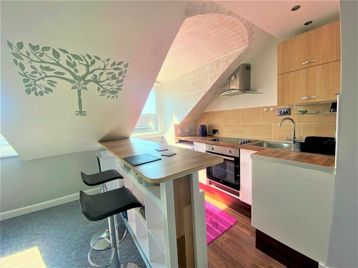 1 Bedroom Flat To Rent In Devonshire Road, Hastings, TN34