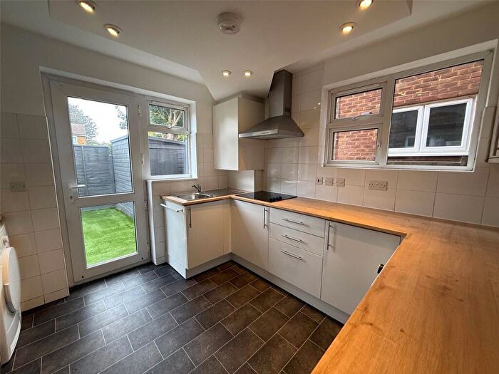 2 Bedroom Maisonette To Rent In Jasmin Road, Epsom, Surrey, KT19