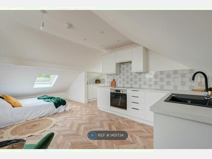 1 Bedroom Flat To Rent In Shearwood Road, Sheffield, S10