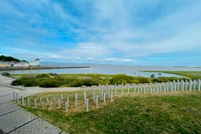 2 Bedroom Flat To Rent In Portishead, Bristol, BS20