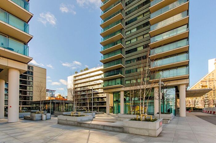 1 Bedroom Flat To Rent In Landmark West Tower, Canary Wharf, London, E14