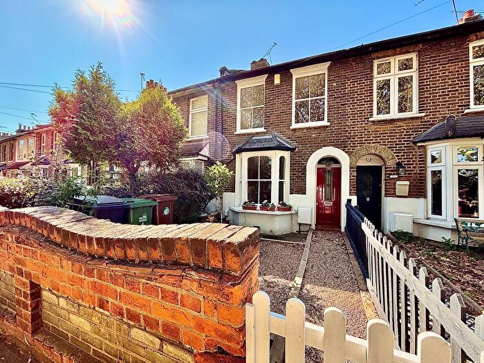 2 Bedroom Property To Rent In Harrow Road, London, E11