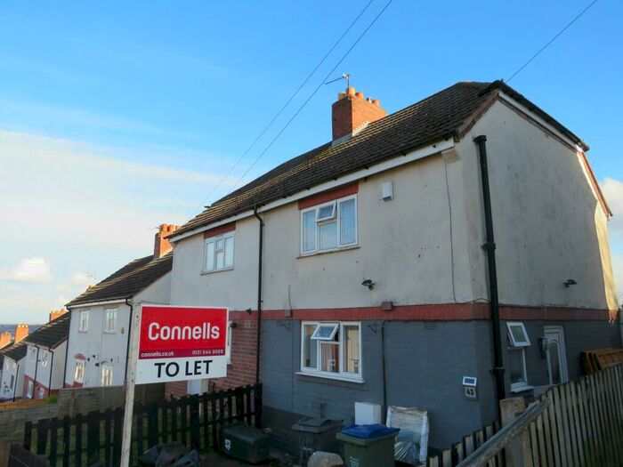 2 Bedroom House To Rent In Longbank Road, Tividale, Oldbury, B69