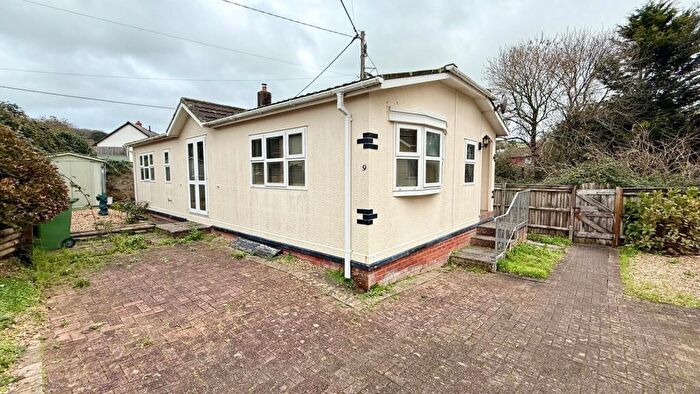 2 Bedroom Park Home For Sale In Hilton Park Homes, Braunton, EX33