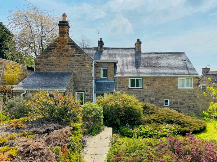 4 Bedroom Cottage For Sale In Hawthorn Cottage, Ashover, S45