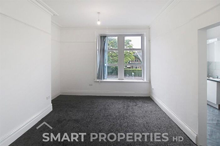 Studio To Rent In Flat - Fitzwilliam Street, Huddersfield, HD1