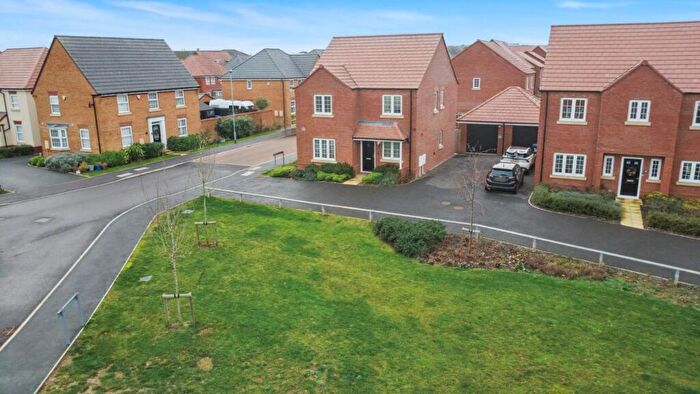 4 Bedroom Detached House For Sale In Ash Tree Road, Duston, Northampton, NN5