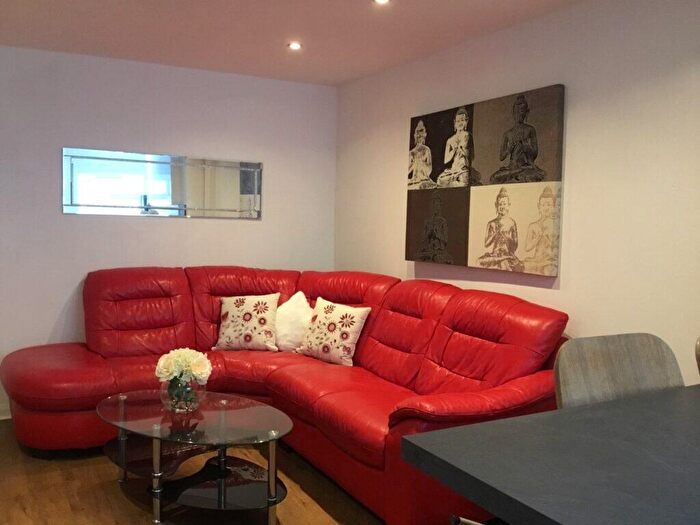 6 Bedroom Terraced House To Rent In Heeley Road, Selly Oak, Birmingham, B29