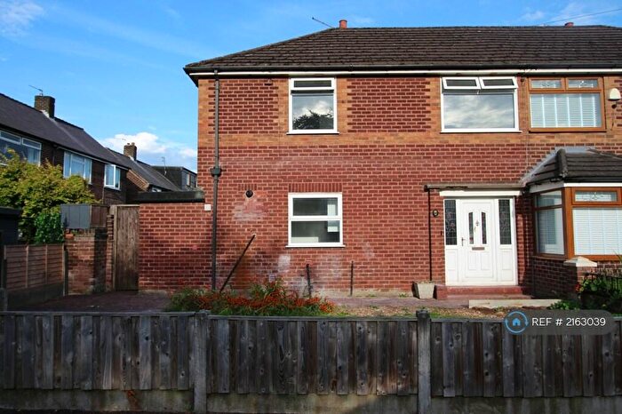 3 Bedroom Semi-Detached House To Rent In Douglas Street, Swinton, Manchester, M27