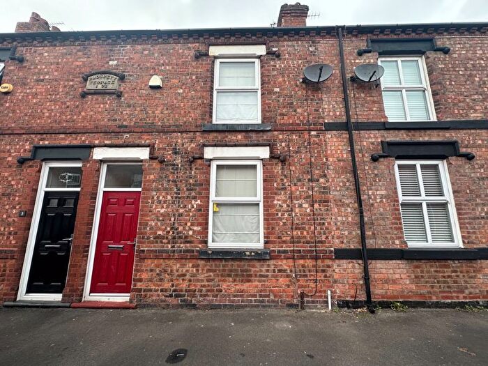 3 Bedroom Terraced House To Rent In Margaret Street, Wigan, WN6