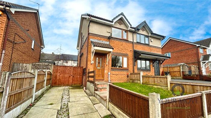 2 Bedroom Semi Detached House For Sale In Magpie Lane, Oldham, Greater Manchester, OL4