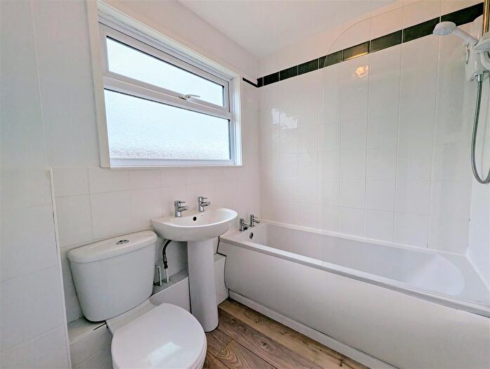3 Bedroom End Of Terrace House For Sale In Mayne Ave, Hereford - No Onward Chain, HR2