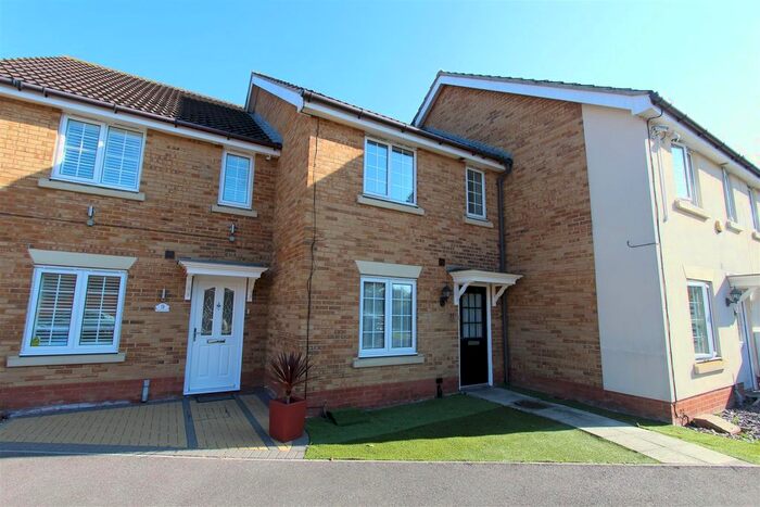 3 Bedroom Terraced House To Rent In Amethyst Drive, Sittingbourne ME10