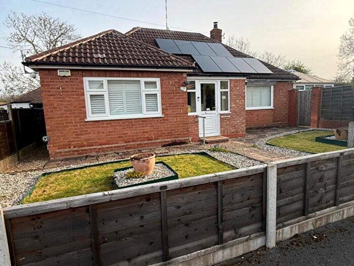 3 Bedroom Detached Bungalow For Sale In Grange Road, Stratford Upon Avon, CV37