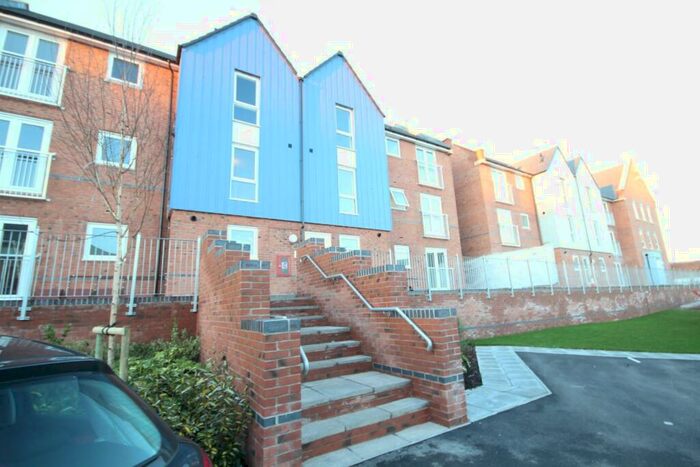 2 Bedroom Apartment To Rent In Waterway House, Quayside, CV1