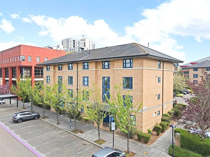 2 Bedroom Apartment For Sale In North Row, Milton Keynes, Buckinghamshire, MK9