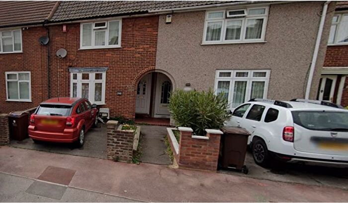 2 Bedroom Terraced House To Rent In Stamford Road, Dagenham, RM9