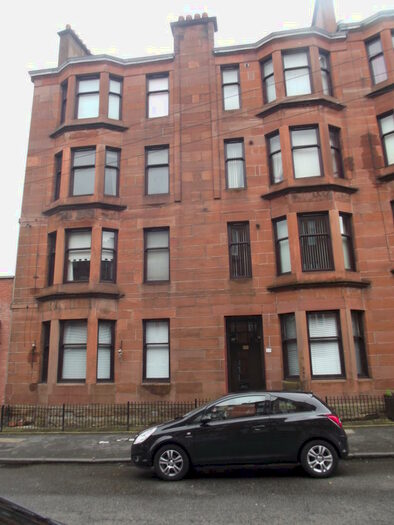 2 Bedroom Flat To Rent In Aberdour Street, Dennistoun, G31