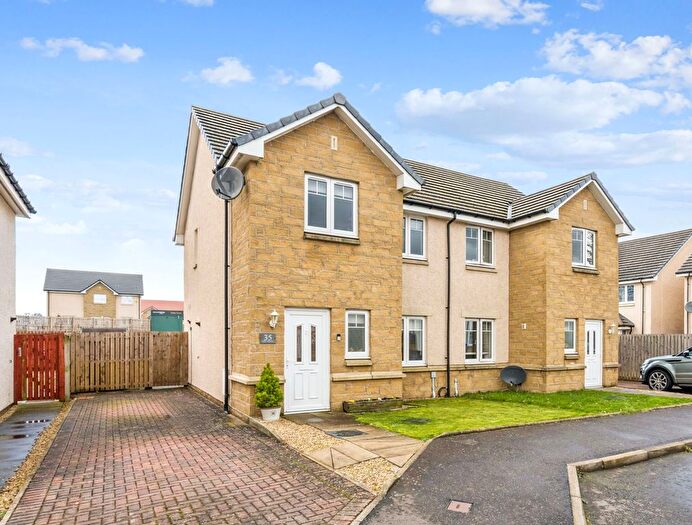 3 Bedroom Semi Detached House For Sale In Tern Crescent, Alloa, FK10