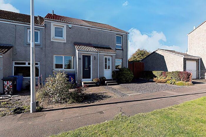 2 Bedroom Detached House For Sale In Laverock Drive, Penicuik, EH26