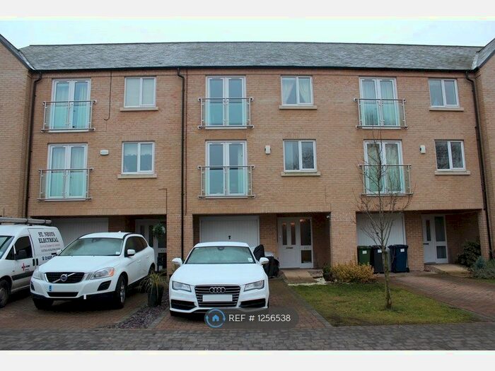5 Bedroom Terraced House To Rent In Skipper Way, St Neots PE19