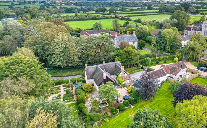 5 Bedroom Detached House For Sale In South Barrow, Somerset, BA22