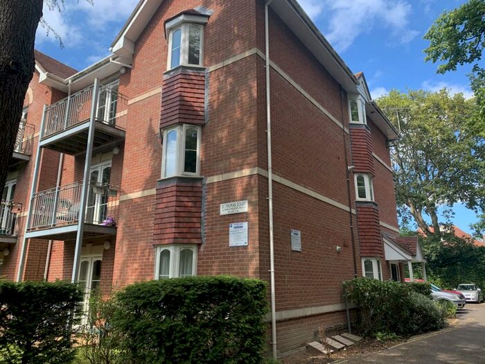 4 Bedroom Apartment To Rent In Wellington Road, Bournemouth, BH8