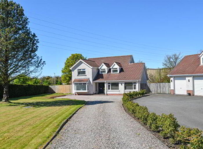 5 Bedroom Detached House For Sale In Hydepark Close, Newtownabbey, BT36