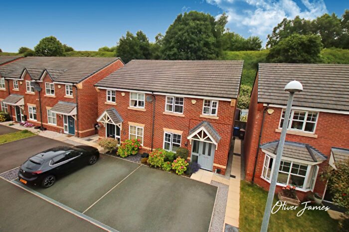 3 Bedroom Semi Detached House For Sale In Roseway Avenue, Cadishead, M44