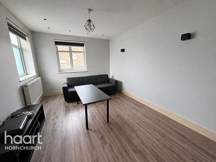 2 Bedroom Apartment To Rent In Purbeck Road, Hornchurch, RM11