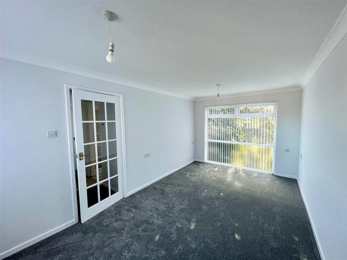 1 Bedroom Flat To Rent In Bodmin Grove, Throston Grange, Hartlepool, TS26