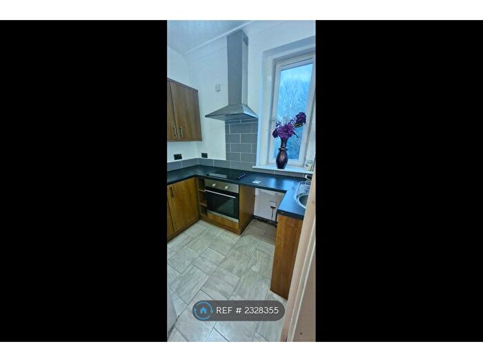 2 Bedroom Flat To Rent In Muirhall Road, Larbert, FK5