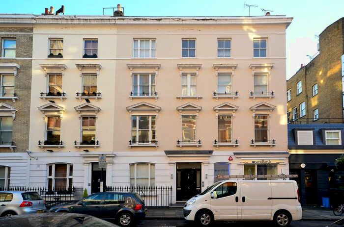 2 Bedroom Flat To Rent In Nottingham Place, Marylebone, London, W1U