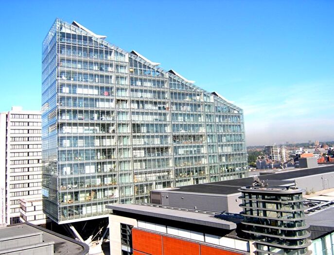 2 Bedroom Apartment For Sale In No. Deansgate, Manchester, M3