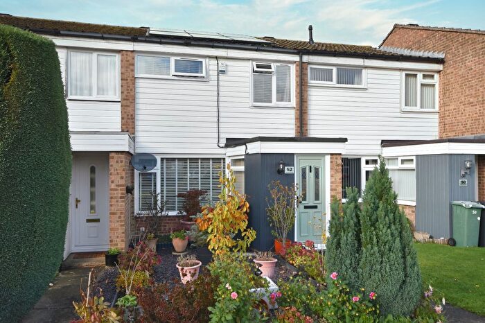 3 Bedroom Terraced House For Sale In Horley, Surrey, RH6