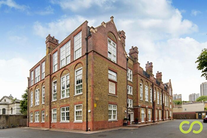 1 Bedroom Flat To Rent In Mulberry Court, Shadwell, E1