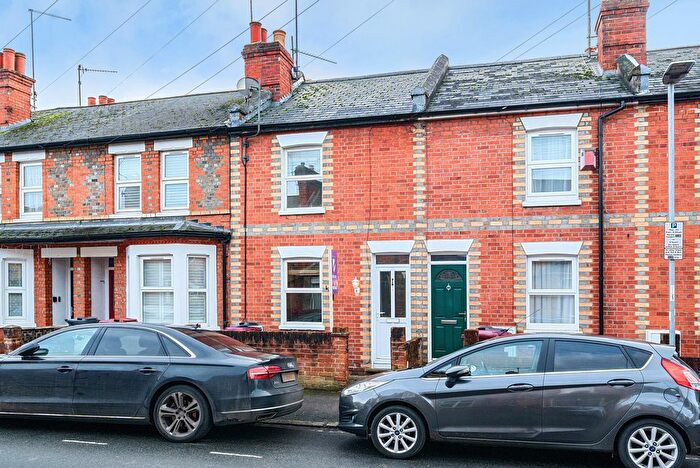 2 Bedroom Terraced House For Sale In Kings Road, Caversham, Reading, Berkshire, RG4