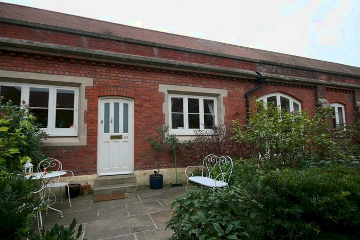 2 Bedroom Duplex To Rent In The Galleries, Brentwood, Essex, CM14