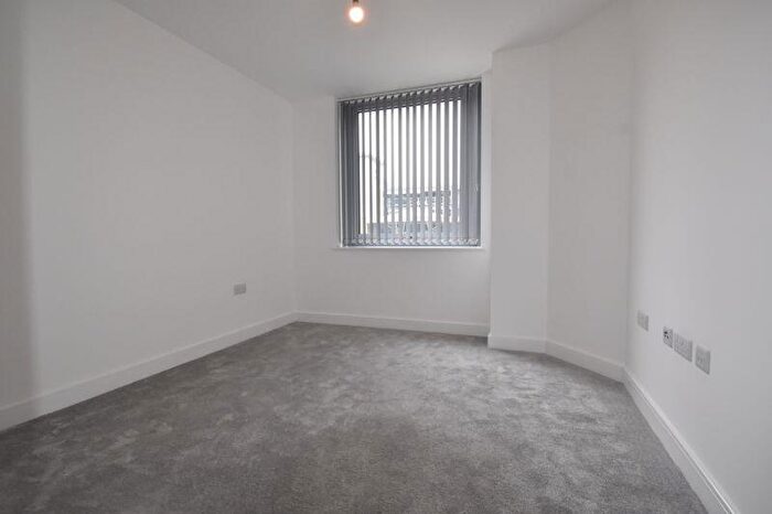 1 Bedroom Flat To Rent In St Floor, Churchill Place, Churchill Way, Basingstoke, RG21