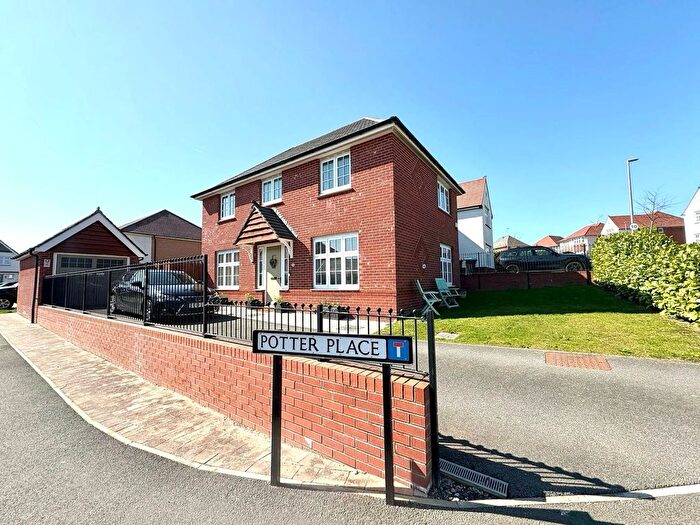 3 Bedroom Property To Rent In Potter Place, Hartford, Northwich, CW8