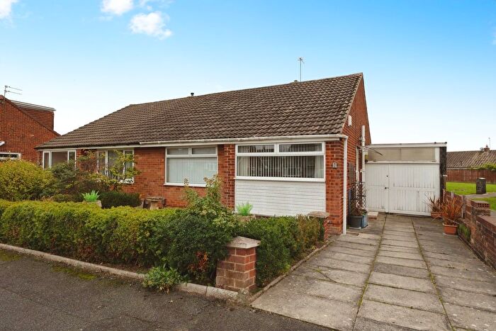 2 Bedroom Bungalow For Sale In Finchfield Close, Eaglescliffe, Stockton-On-Tees, Durham, TS16