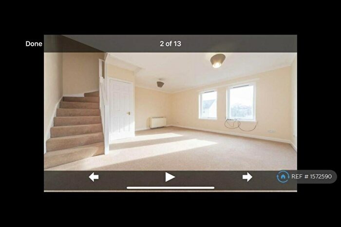 2 Bedroom Flat To Rent In Tantallon Road, Glasgow, G41