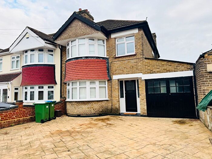 3 Bedroom Semi Detached House To Rent In Axminster Crescent, Welling, DA16