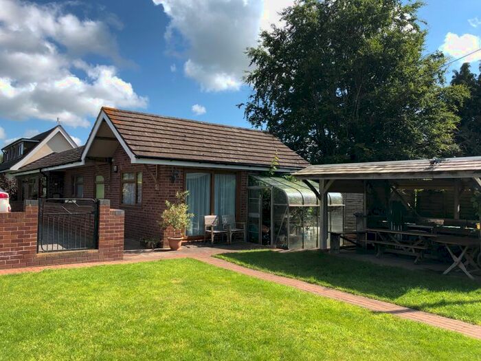 1 Bedroom Flat To Rent In Church Road, Clehonger, Hereford, HR2