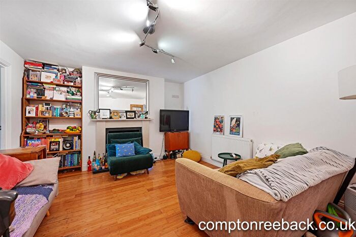 2 Bedroom Flat For Sale In Bravington Road, Maida Vale, W9