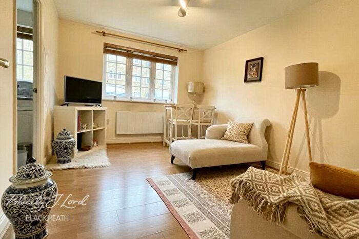 1 Bedroom Flat To Rent In Edith Cavell Way, London, SE18