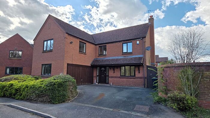 5 Bedroom Detached House For Sale In Merestone Close, Southam, CV47