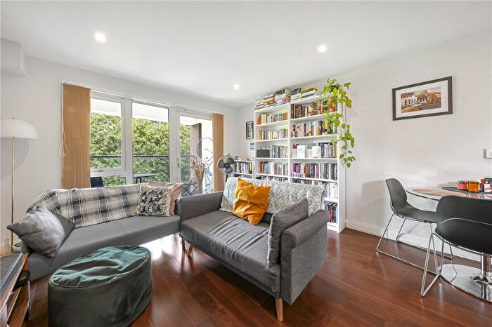 2 Bedroom Flat To Rent In St Davids Apartments, London, N7