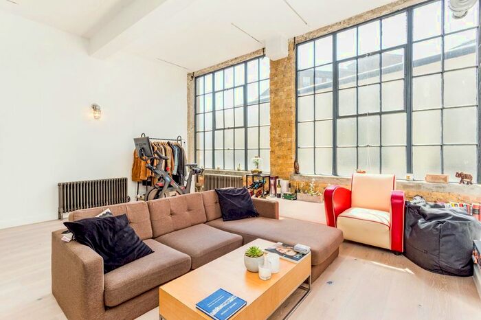 1 Bedroom Flat To Rent In Tudor Road, South Hackney, London, E9