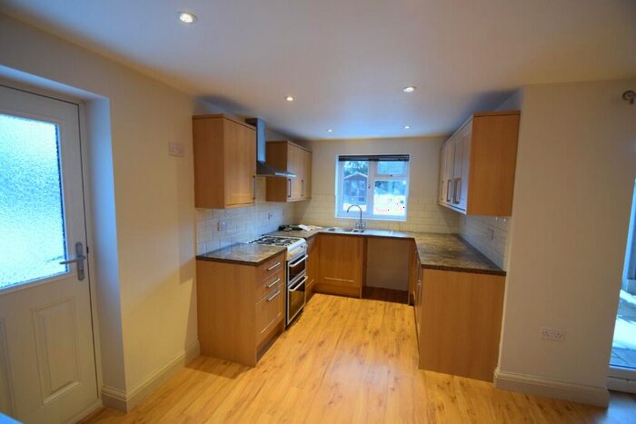 3 Bedroom Semi-Detached House To Rent In Aerodrome Crescent, Thorpe St Andrew, NR7